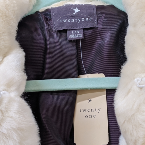 Forever 21 FAUX Fur Dress Jacket (L) - Picture 2 of 5